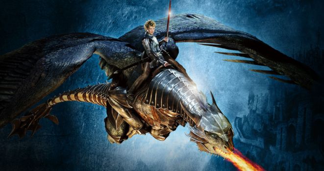Eragon: Není divu, že u diváků propadl. Tvůrci z filmu vystřihli řadu důležitých scén